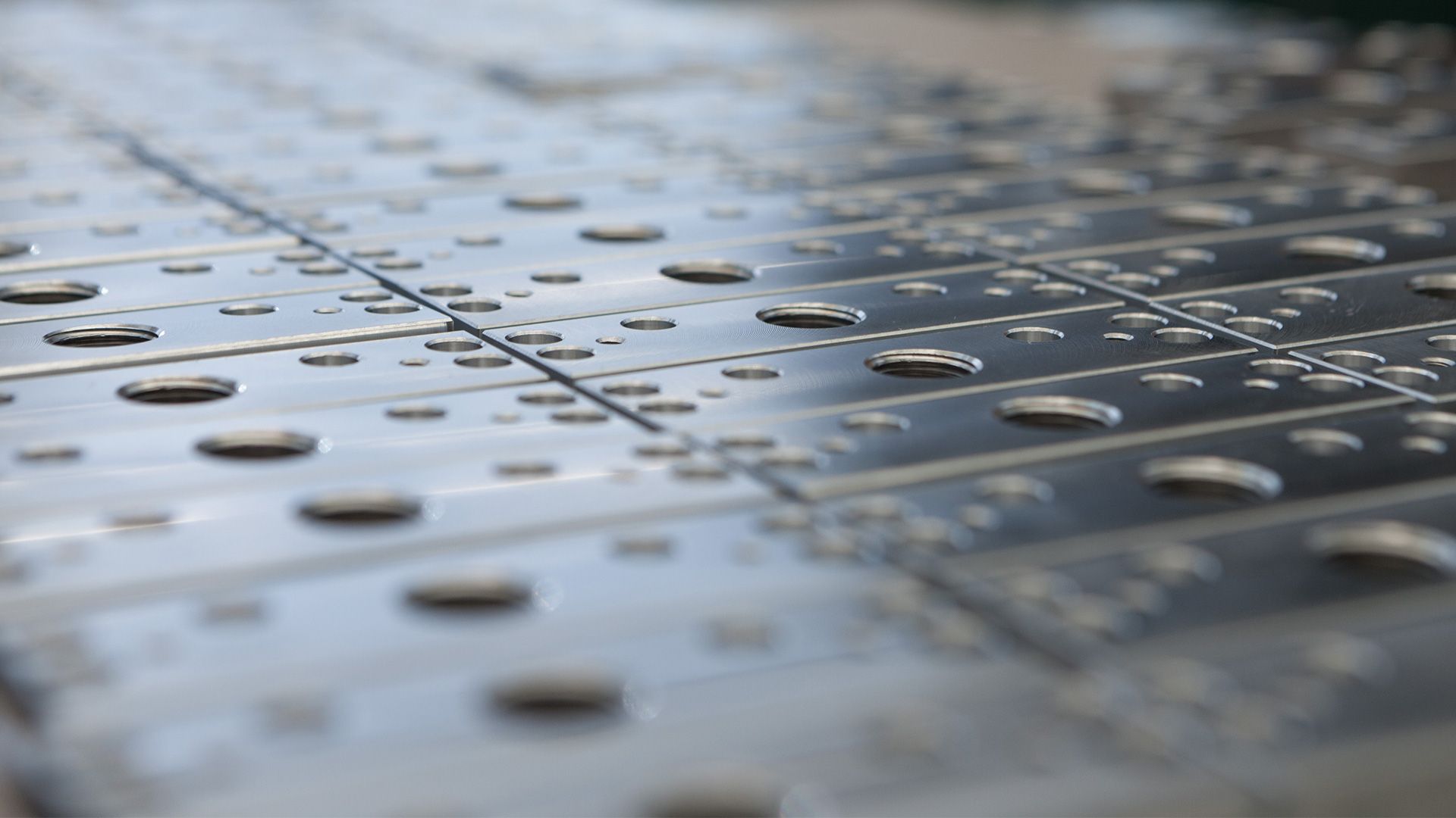 Zerspanungstechnik im Einsatz